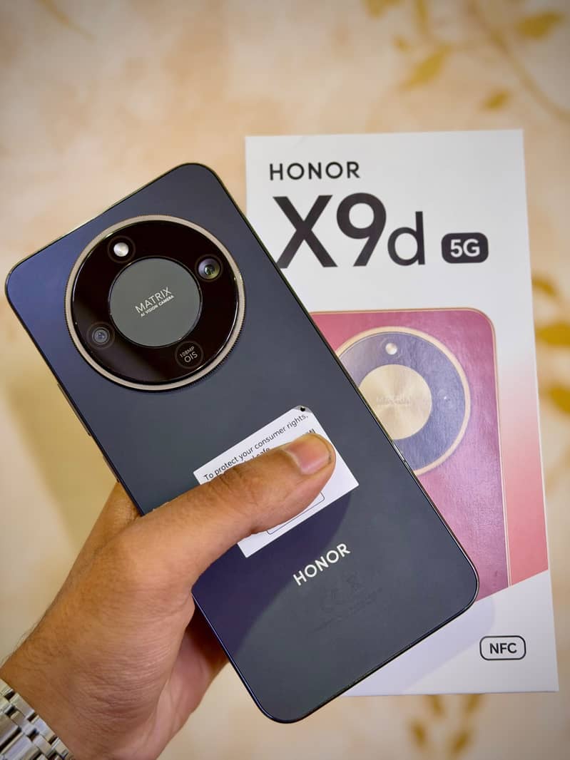 Honor X9D 1
