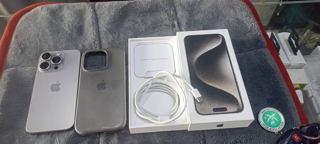 Apple iPhone 15 Pro Max 5