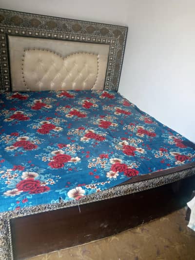 1 bed 2 side table  3 siter sofa