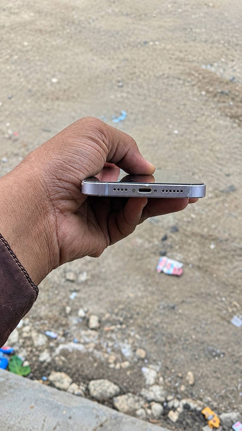Apple iPhone 14 plus 1