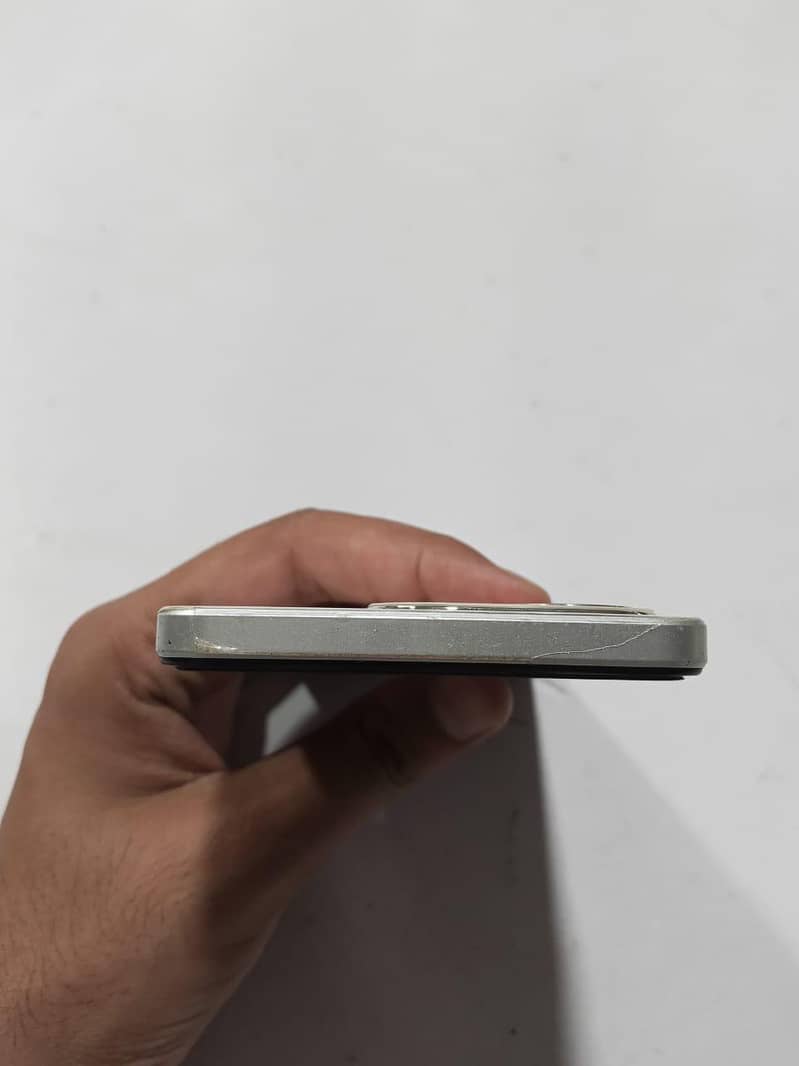 OPPO A3 4