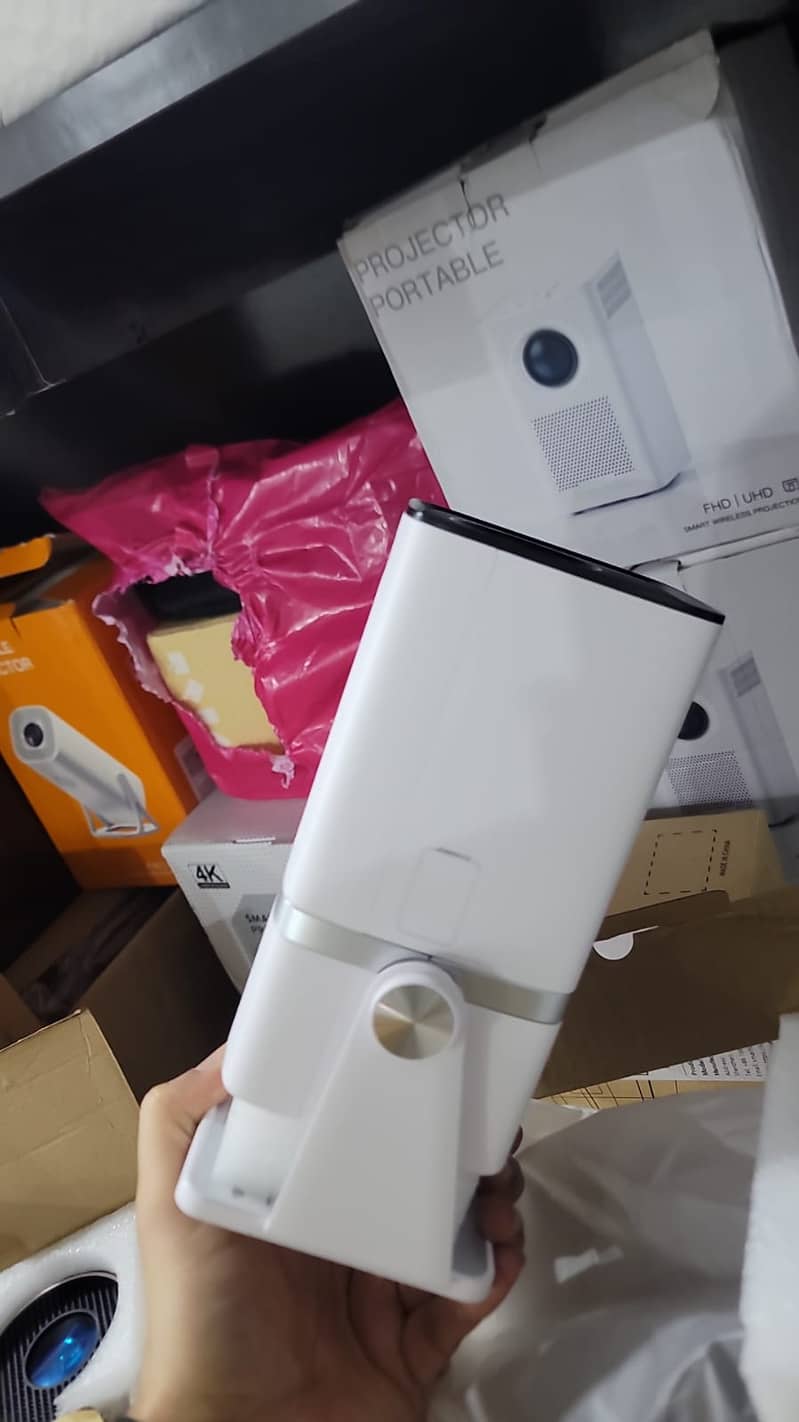 Android 4K Projector | Full HD Smart LED Multimedia Projector 14