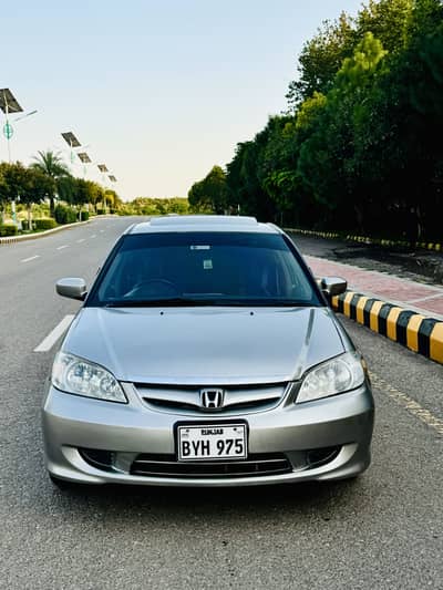 Honda Civic Oriel 2004
