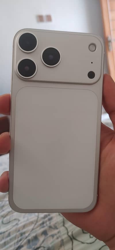 Apple iPhone XR convert to 17 pro