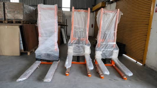 Manual Stacker Lifters for Sale  All Pakistan Delivery Available