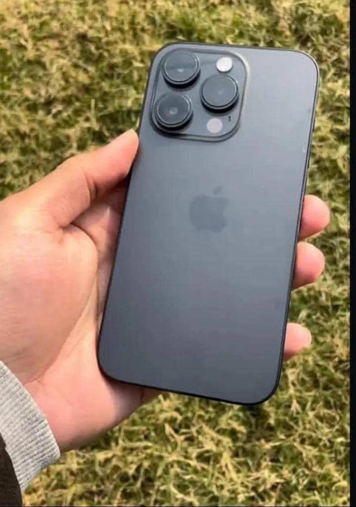 Apple iPhone 14 Pro 0