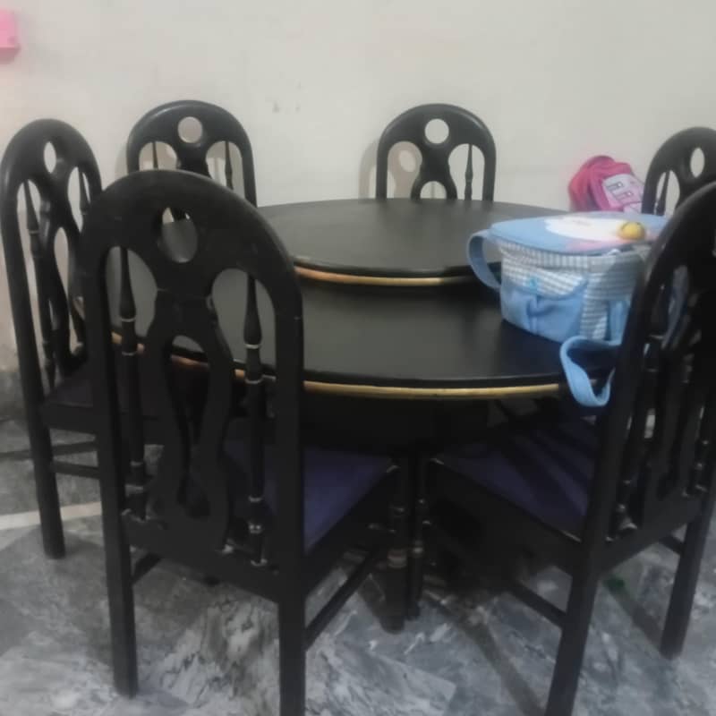 dining table with 6 chairs 0