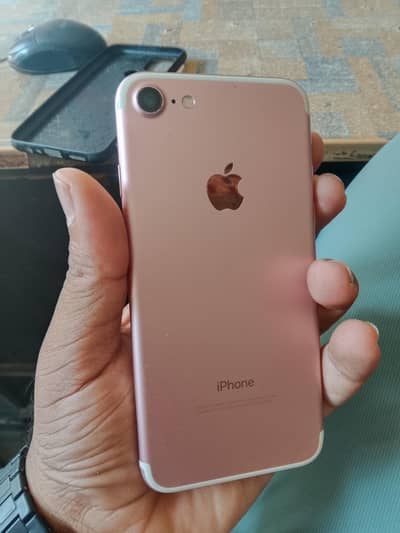 Apple iPhone 7  32 gb condition 10 10 visit and chack