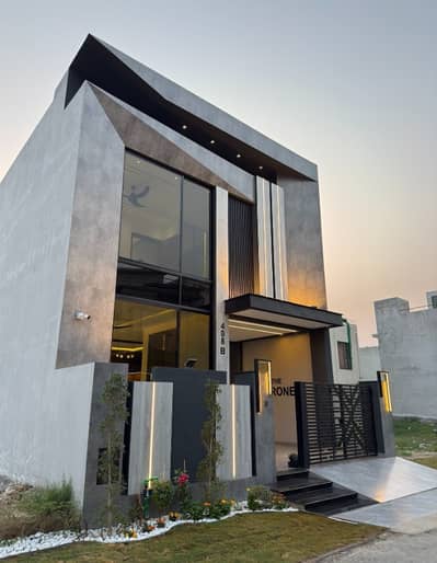 5 Marla OutStanding Designer House Available For Rent IN DHA Phase 9 Town