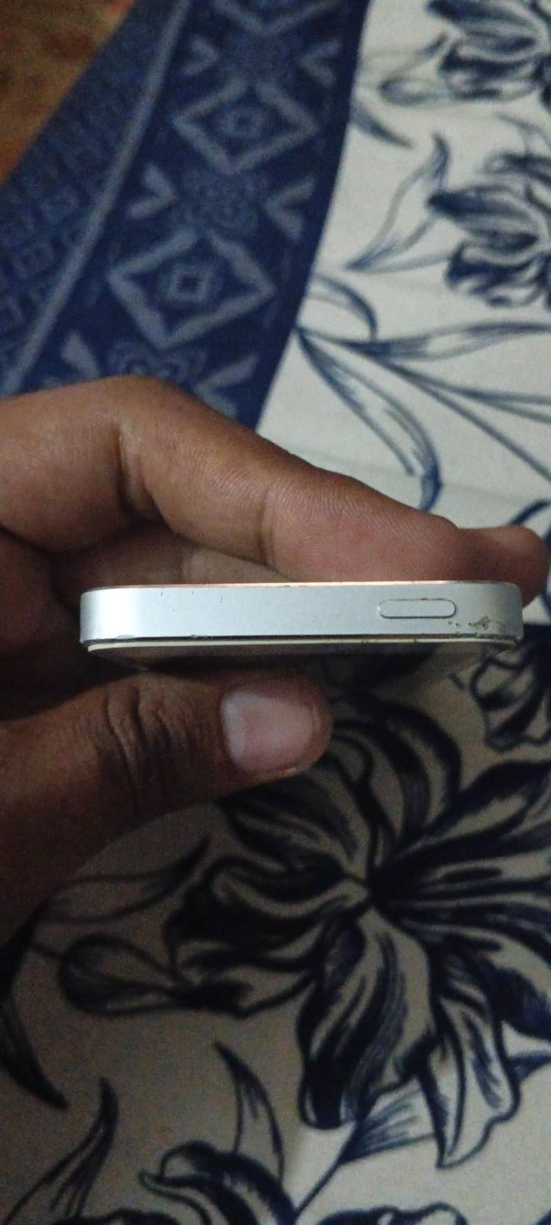 Apple iPhone 5s 3