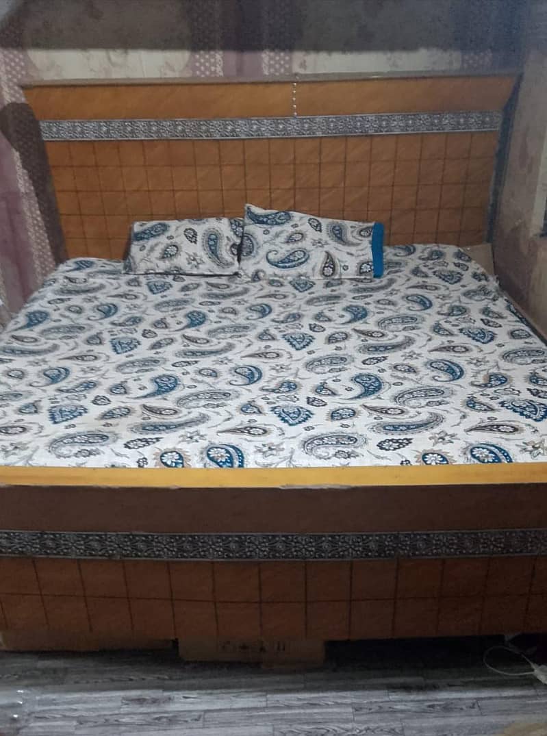 double bed fresh condition 1