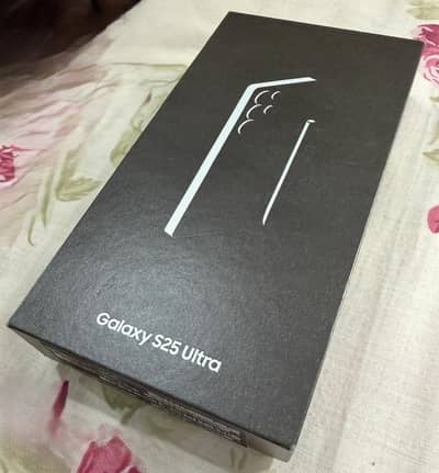Samsung Mobile S25 Ultra