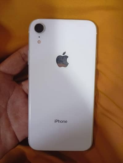 Apple iPhone XR