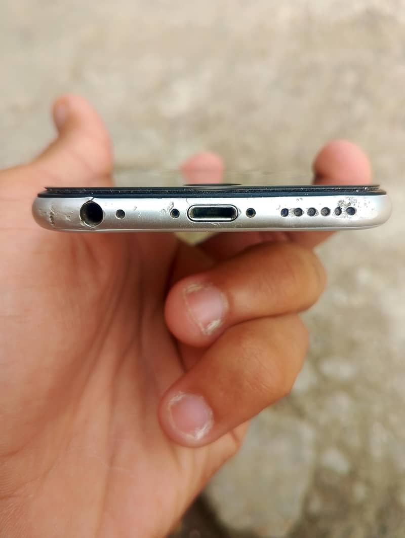 Apple iPhone 6 1