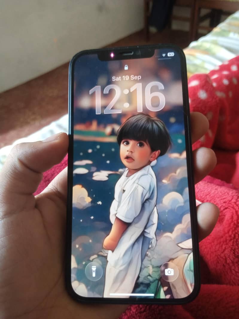 Apple iPhone 12 1