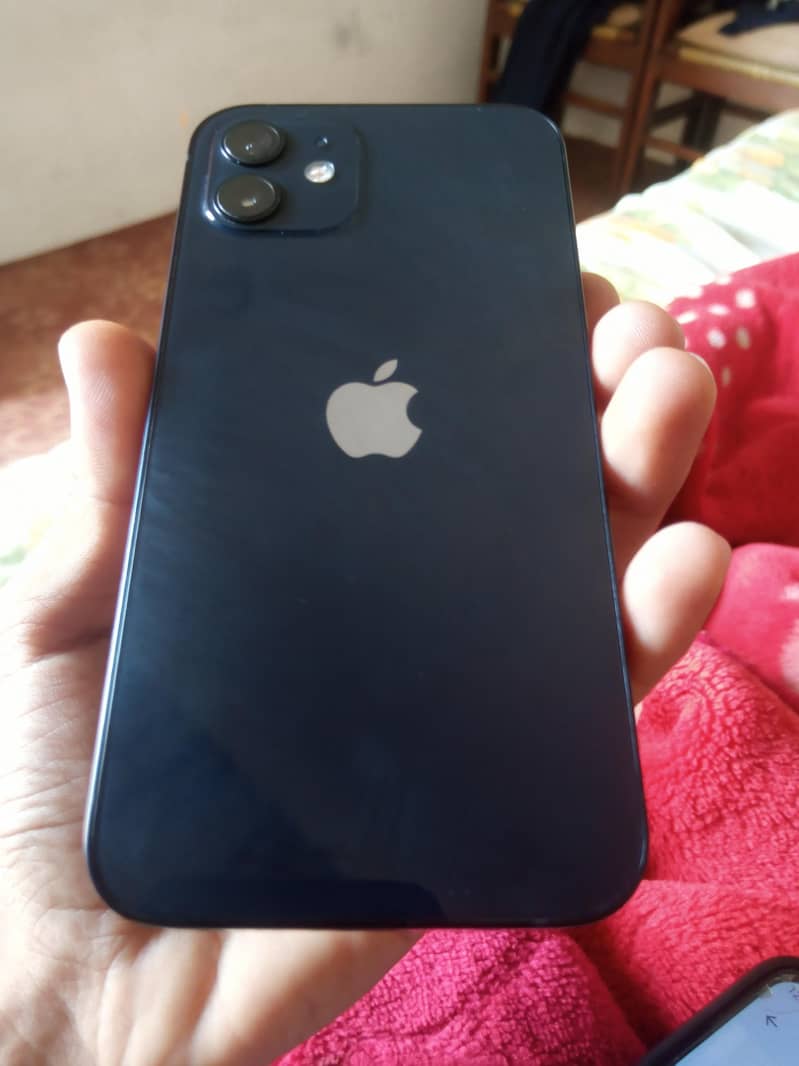 Apple iPhone 12 5