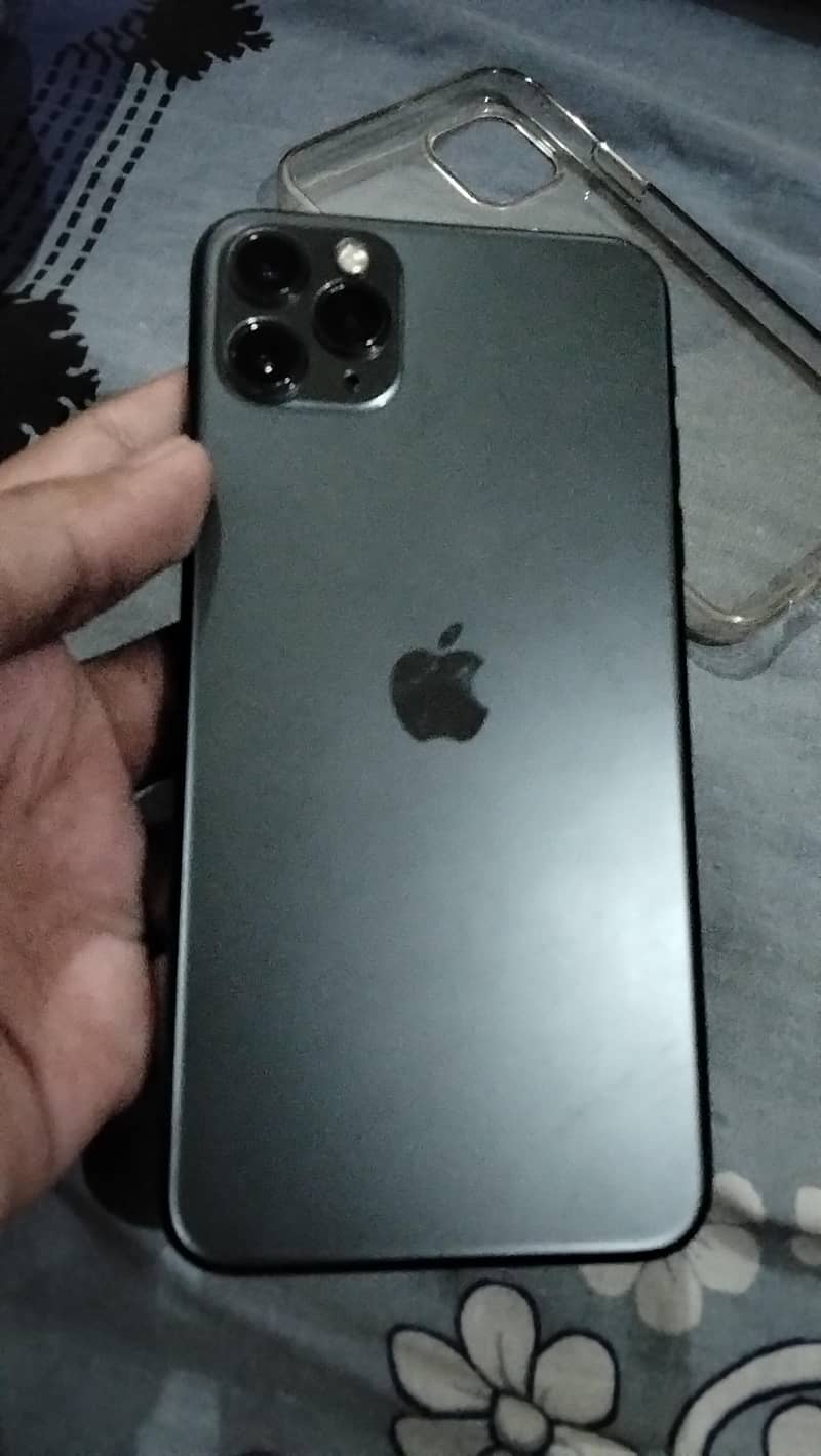 apple iphone 11 pro max 1