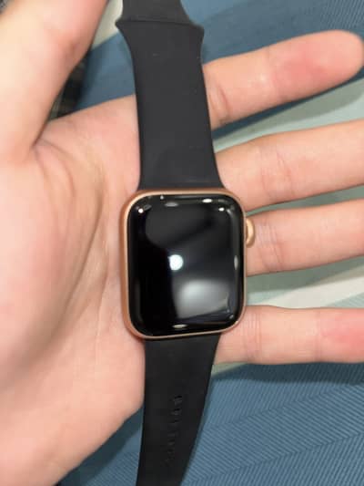 Apple Watch Series 6 40mm GPS + CELLULAR