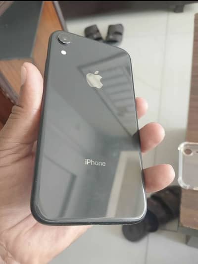 Apple iPhone XR