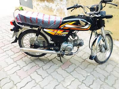 Honda cd 70 available in new condition 22 model