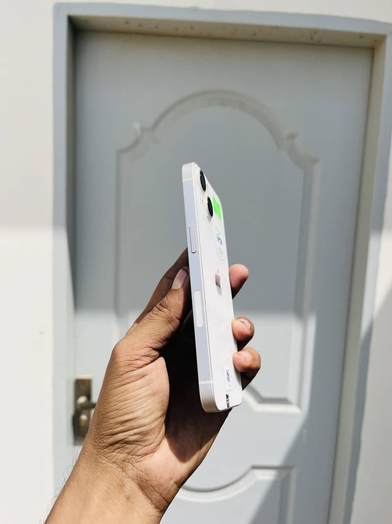 Apple iPhone 13 3
