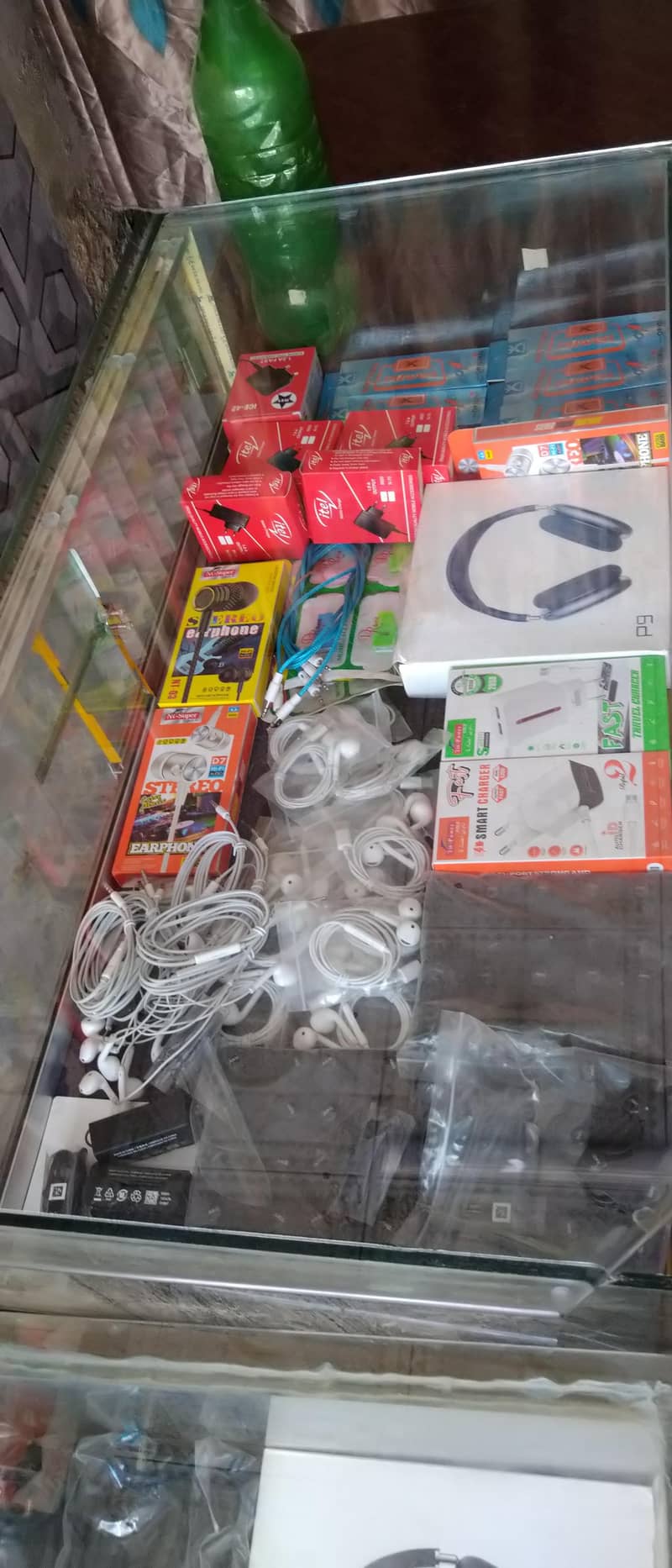Mobile shop 4