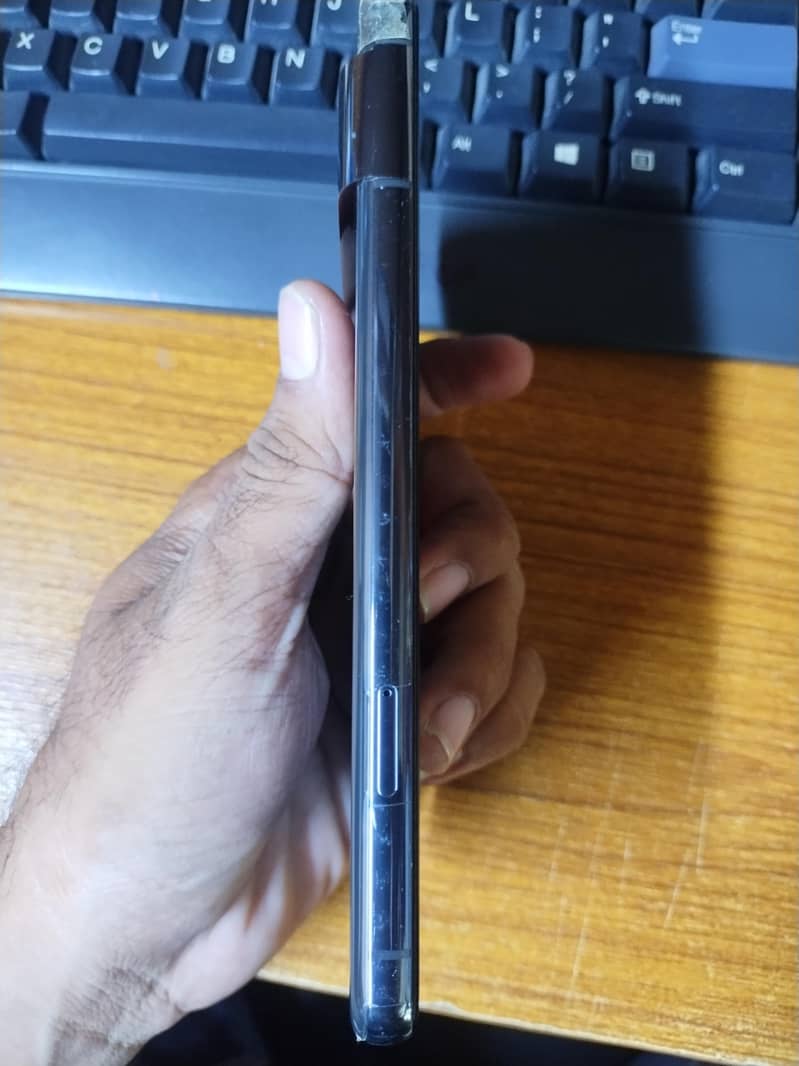 Google pixel 8 Pro (Sim Working) 3