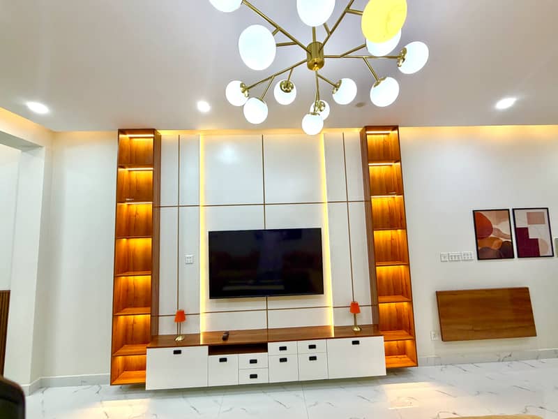 Studio 6