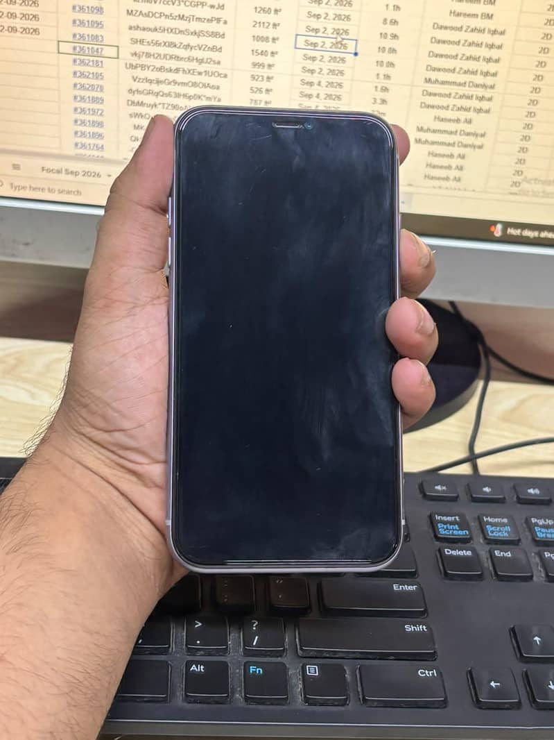 Apple iPhone 11 8