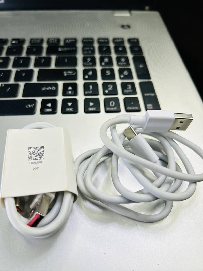 Original Data cables 6