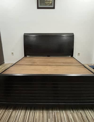 King Size Bed Set for Sale (Complete Set)