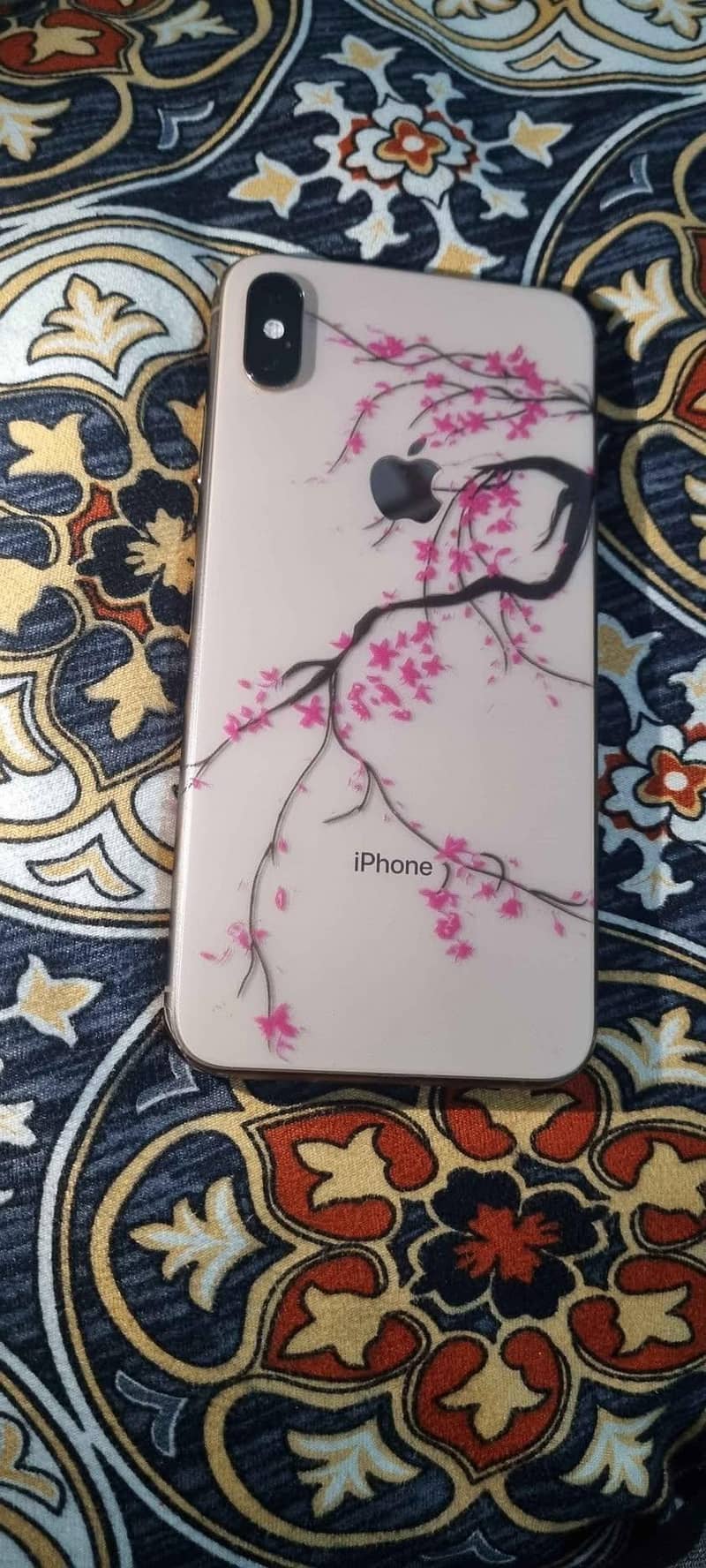 Apple iPhone XS Max 0