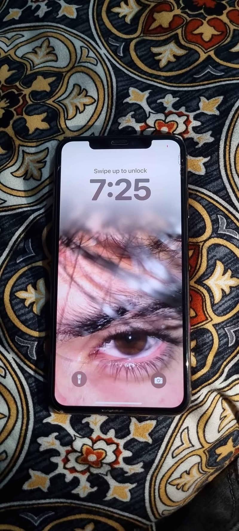 Apple iPhone XS Max 2