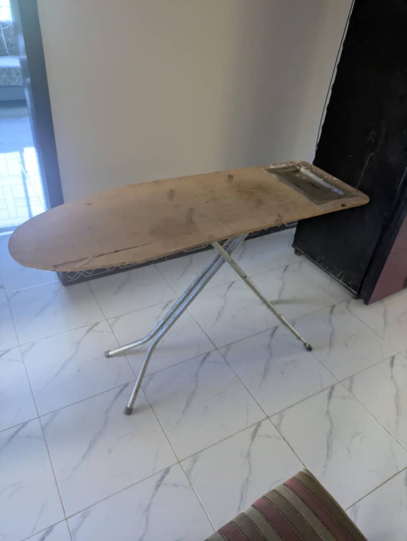full size iron stand working properly 1