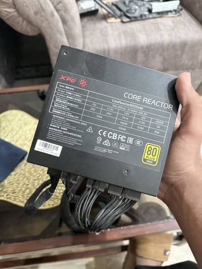 Xpg core reactor 650w psu power supply