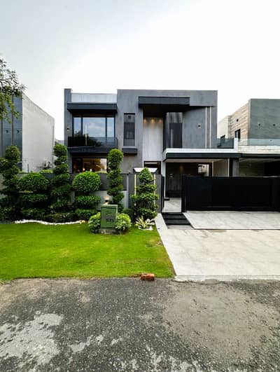 1 kanal brand new luxury available for rent in DHA phase 7