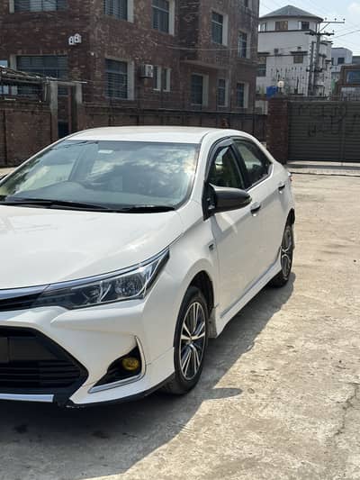 Toyota Corolla Altis 2021