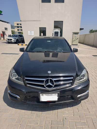 ururgently want to sell Mercedes C200 2007 fully uplifted to 2012