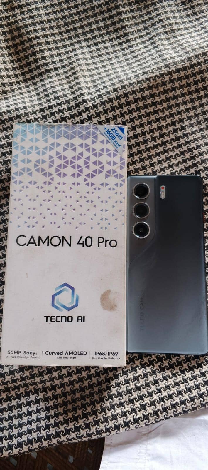 Tecno CAMON 40 Pro 5