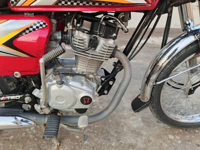 Honda 125' 25modle for sale good condition