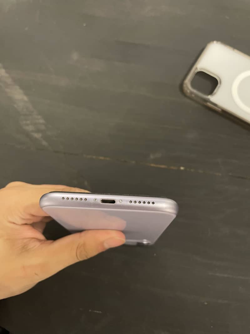 Apple iPhone 11 2