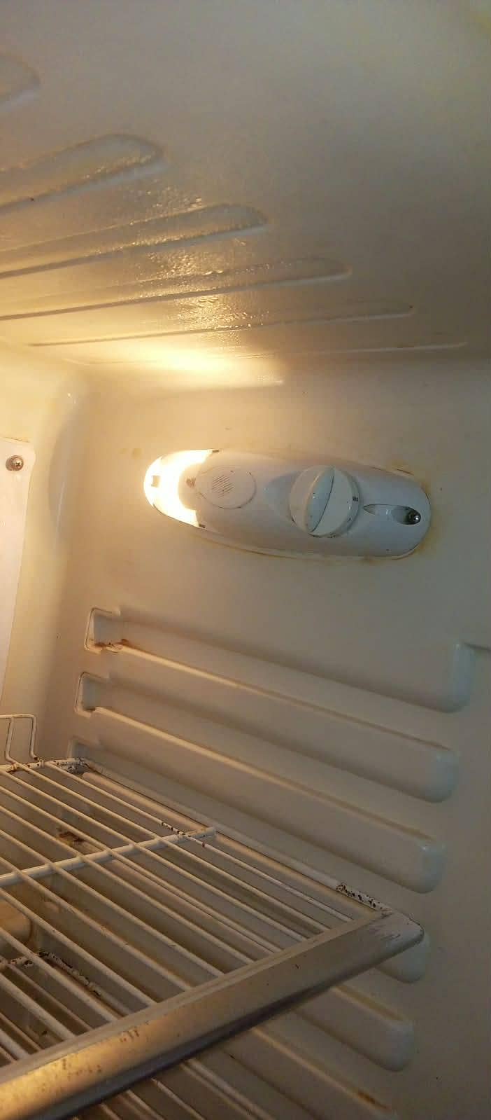 Orient Fridge 8