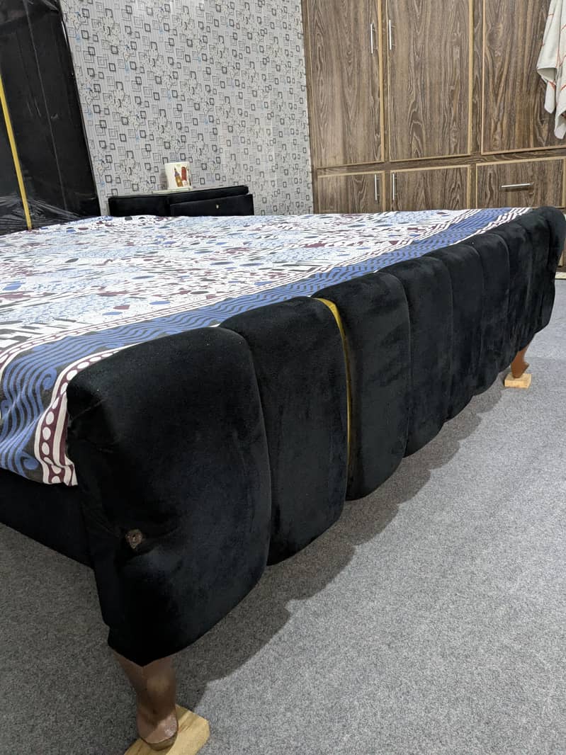 6*5 size bed 3