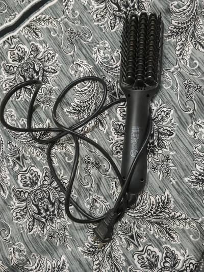 XUJIA Hair Straightener Brush