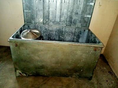 Bari Lohe Ki Peti with Lock | Metal Storage Trunk