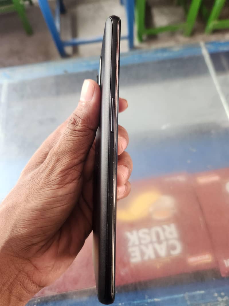 One Plus 10 Pro 5