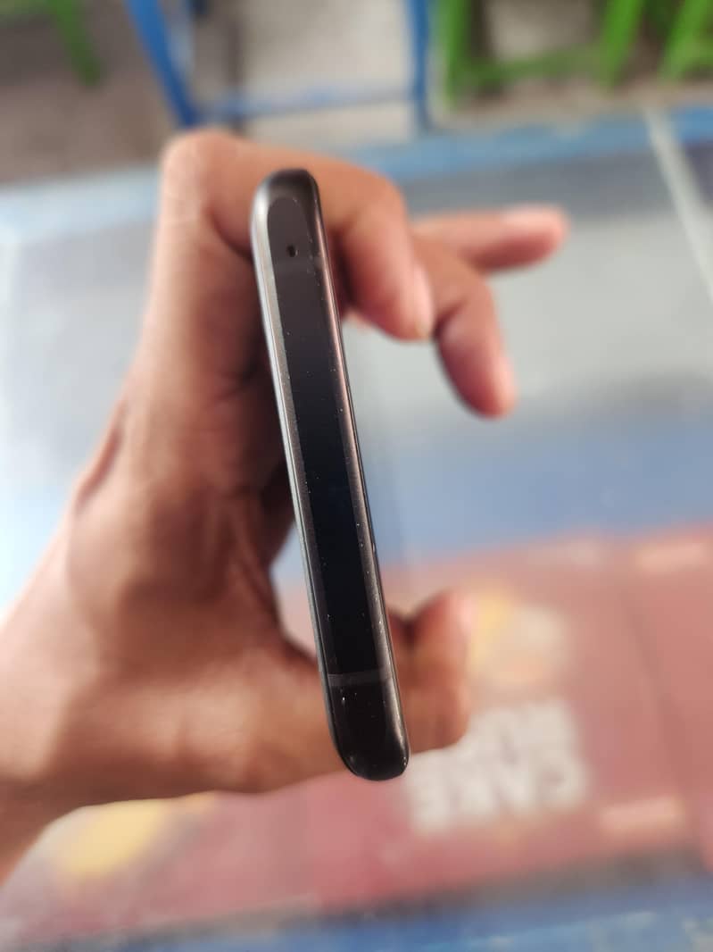 One Plus 10 Pro 6
