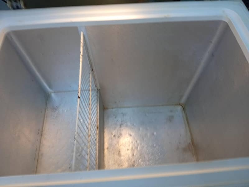 waves deep freezer 2