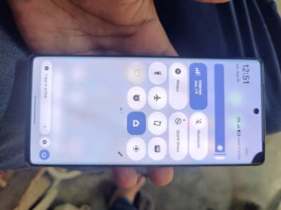 Google Pixel 6 Pro is number per contact kar lena 03000537707