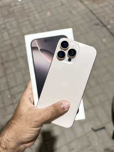 Apple iPhone 16 Pro Max JV